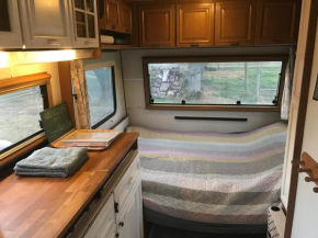 BED & BREAKFAST 5 MIN FROM e47 - DOGS WELCOME - COSY FARM BnB in Tureby